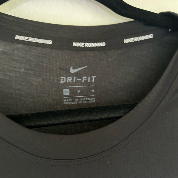 Nike Dri Fit Just Do It Workout Top size Medium - Picture 5 of 7